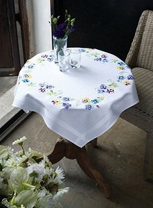Vervaco Tablecloth Kit Pansy Garland PN-0145232