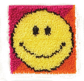 WonderArt Smiley Face Latch Hook Rug Kit 12" x 12"